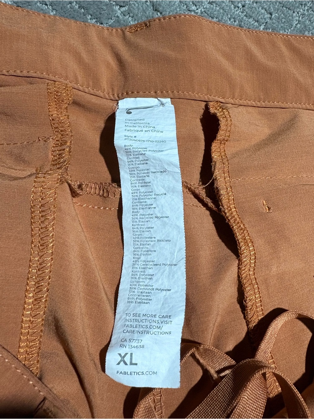 Fabletics pants - Picture 2 of 4